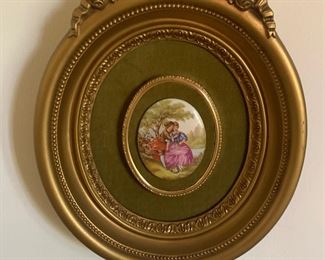 Dainty little things abound.