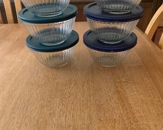 Lots of Pyrex storage containers.