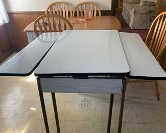 Porcelain top farmhouse table.