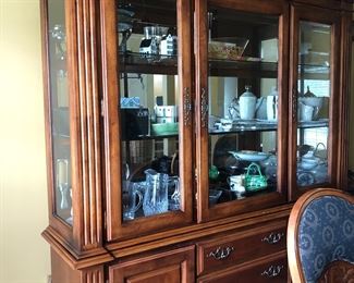 Ethan Allen China cabinet 