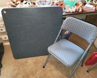 Folding card table with 4 chairs 