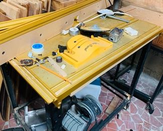 TABLES, ROUTER TABLE, $200.00