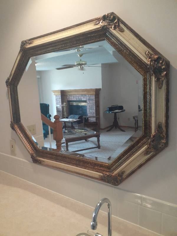 Wall decor. Mirror. 33x44