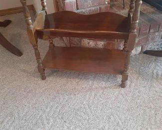 Small side table with magazine rack. 23 x 22 x 11