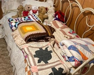 Quits & Blankets • (vignette)