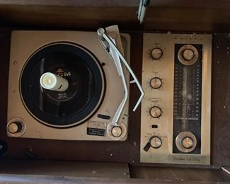 Philco • (interior detail)