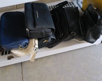 Quality purses, many worthington