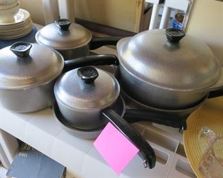 Club aluminum pots & pans