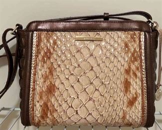 "Charming Cottage" in Evans, GA Starts Closing 8pm Wed 5/31. Pickup is Thu 6/1 from 2-6p. Please click here to see more photos, descriptions, and current bids:&nbsp;https://ctbids.com/estate-sale/22094