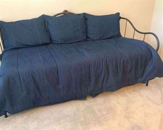 "Woodside Wonders on Winged Elm" in Aiken, SC Starts Closing Thu 6/1 at 8pm. Pickup is Fri 6/2 2-6pm. Please click here to see more photos, descriptions, and current bids:&nbsp;https://ctbids.com/estate-sale/22037