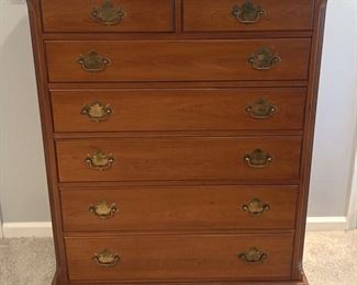 "Woodside Wonders on Winged Elm" in Aiken, SC Starts Closing Thu 6/1 at 8pm. Pickup is Fri 6/2 2-6pm. Please click here to see more photos, descriptions, and current bids:&nbsp;https://ctbids.com/estate-sale/22037