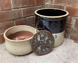 "Woodside Wonders on Winged Elm" in Aiken, SC Starts Closing Thu 6/1 at 8pm. Pickup is Fri 6/2 2-6pm. Please click here to see more photos, descriptions, and current bids:&nbsp;https://ctbids.com/estate-sale/22037