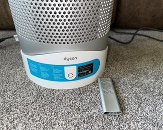 Dyson WiFi air purifier with remote
