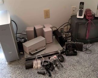 "Fun Times on Lake Huntington" in North Augusta, SC Closing Fri 6/2 at 8pm. Pickup Sat 6/3 11-3pm. Please click here to see more photos, descriptions, and current bids: https://ctbids.com/estate-sale/21812