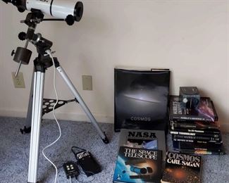 "Fun Times on Lake Huntington" in North Augusta, SC Closing Fri 6/2 at 8pm. Pickup Sat 6/3 11-3pm. Please click here to see more photos, descriptions, and current bids: https://ctbids.com/estate-sale/21812