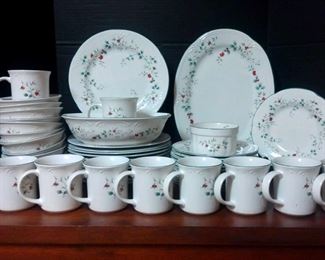 "Fun Times on Lake Huntington" in North Augusta, SC Closing Fri 6/2 at 8pm. Pickup Sat 6/3 11-3pm. Please click here to see more photos, descriptions, and current bids: https://ctbids.com/estate-sale/21812