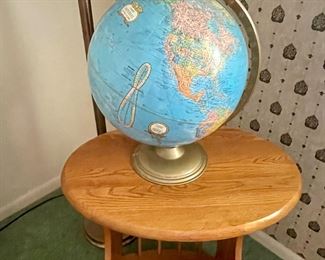 Table & globe