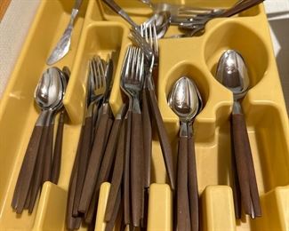 Vintage ekco flatware