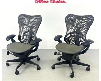 Lot 986 Pr HERMAN MILLER Mirra Desk Office Chairs. 