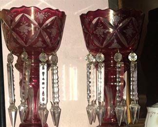 Red cut clear lusters