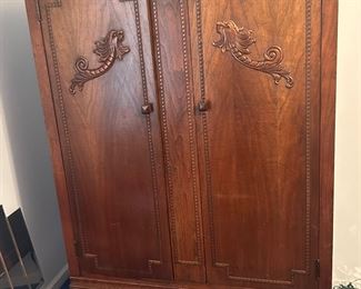 Wardrobe.. Vintage and beautiful.