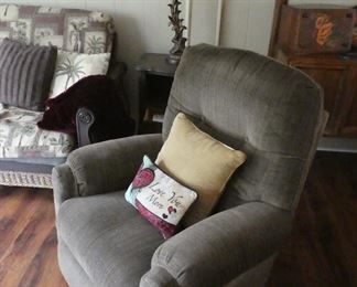 Very clean Lazy Boy Recliner