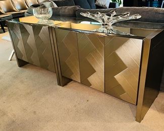 $200 EACH
ELLO INTERNATIONAL CHEVRON BRASS / STAINLESS STEEL DESIGN WITH MIRRORED TOP CREDENZA / CABINETS -3 AVAILABLE
39.5”W x 21”D x 29”H