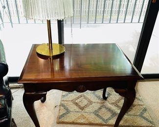 $40
WOODEN SIDE TABLE
SOLD AS IS
28”W x 20”D x 25”H