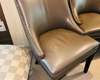 $600 FOR 6
SAFAVIEH VEGAN LEATHER GRAY STUDDED DINING CHAIRS-6 AVAILABLE
22”W x 23”D x 36”H