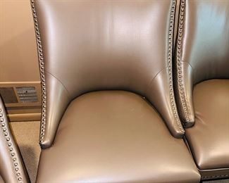 $600 FOR 6
SAFAVIEH VEGAN LEATHER GRAY STUDDED DINING CHAIRS-6 AVAILABLE
22”W x 23”D x 36”H