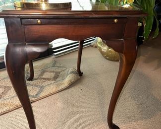 $40
WOODEN SIDE TABLE
SOLD AS IS
28”W x 20”D x 25”H