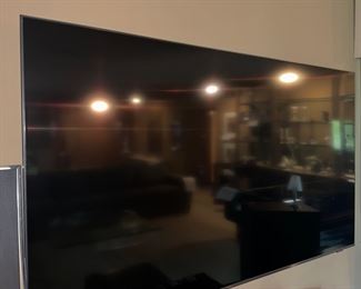 $350 65” SAMSUNG FLATSCREEN TV