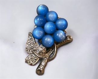 Grape Cluster Brooch