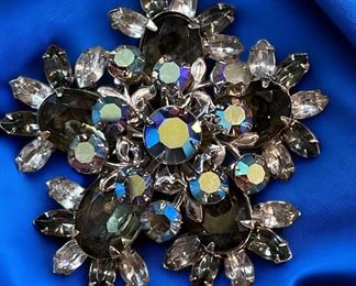 Vintage Cluster Brooch