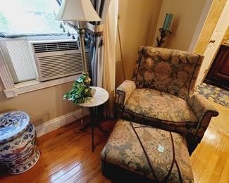 Furniture Accent Chair and Foot Rest