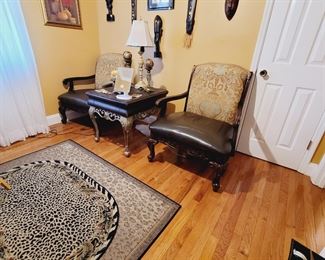 Furniture Oversized Chairs Rugs Inn Table