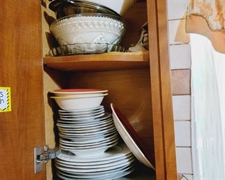 Kitcen Plates Dishes