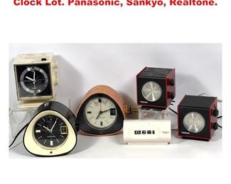 Lot 1519 6pcs Vintage Mid Century Modern Clock Lot. Panasonic, Sankyo, Realtone. 