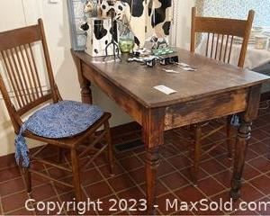 wvintage kitchen table and chairs1681 t
