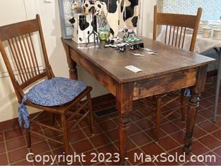 wvintage kitchen table and chairs1681 t