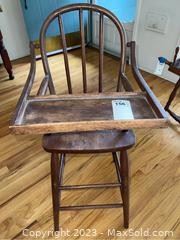 wvintage wood high chair1561 t