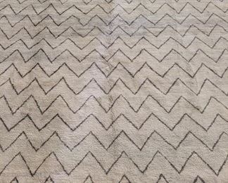 367r - 8.1 x 9.8 Chevron Marago rug
