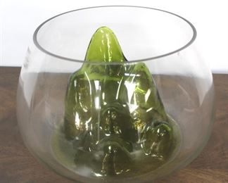 541 - Chelsea House art glass bowl - 8 x 12
