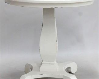 1272 - Painted round table - 28 x 30
