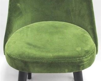 3229 - Union home velvet green accent chair 35" x 21.5" x 18"
