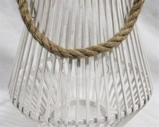 3370 - Clear Three Hands Lantern with Rope Handle 15.5" tall
