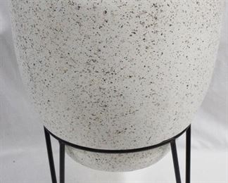 3504 - Speckled Pottery Planter w/ Black Metal Stand 22" x 16"
