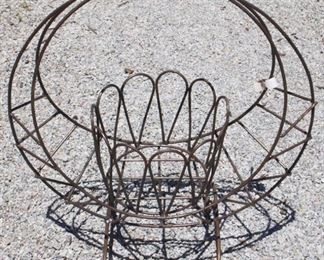 7041 - Metal Wire Planter Basket 26" tall
