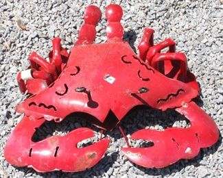 7051 - Metal Crab 16" long
