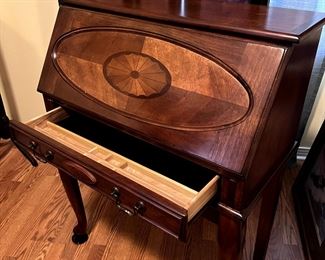 stationary desk